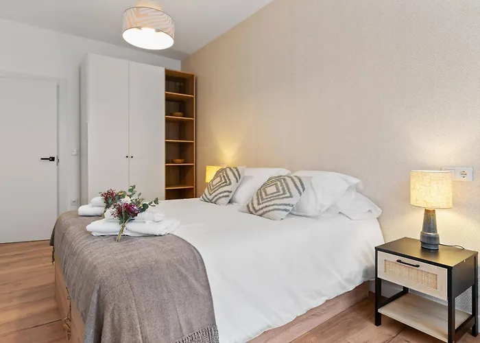 Matisse, Totalmente Reformado Y Modernista Appartement Gijón