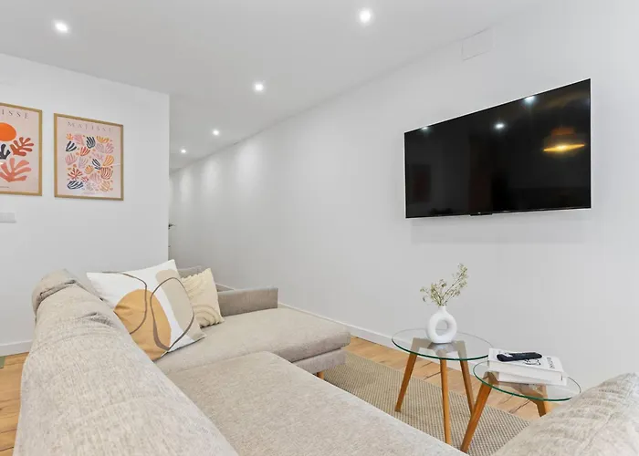 Matisse, Totalmente Reformado Y Modernista Apartament